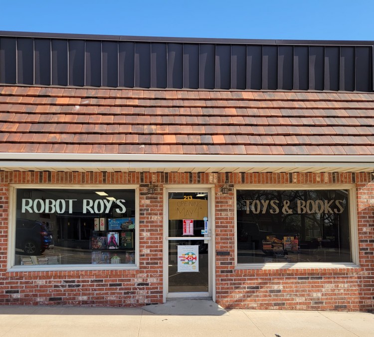 robot-roys-toys-books-photo